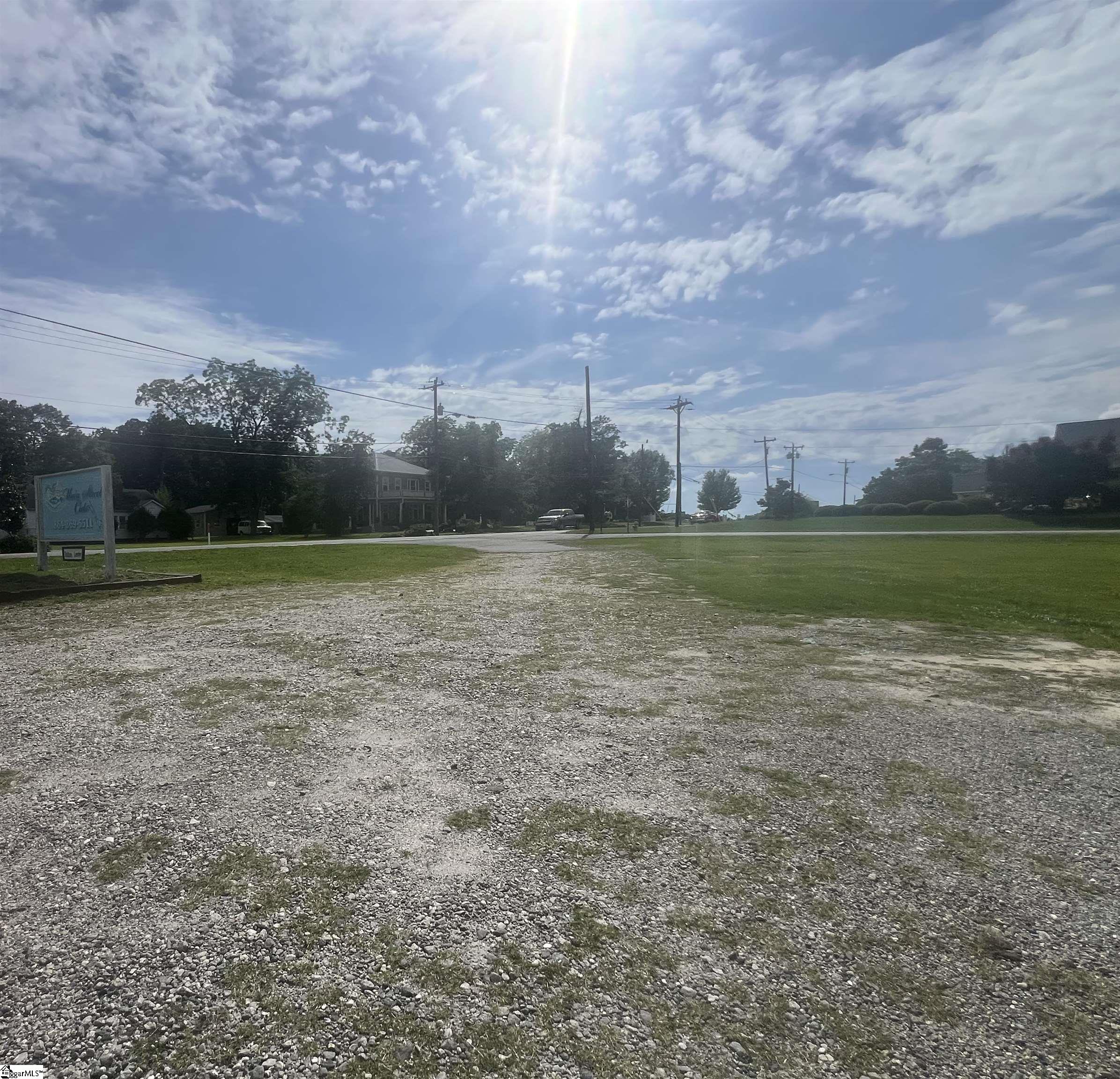 600 North Main Street Honea Path, SC 29654 - Photo 14 of 15