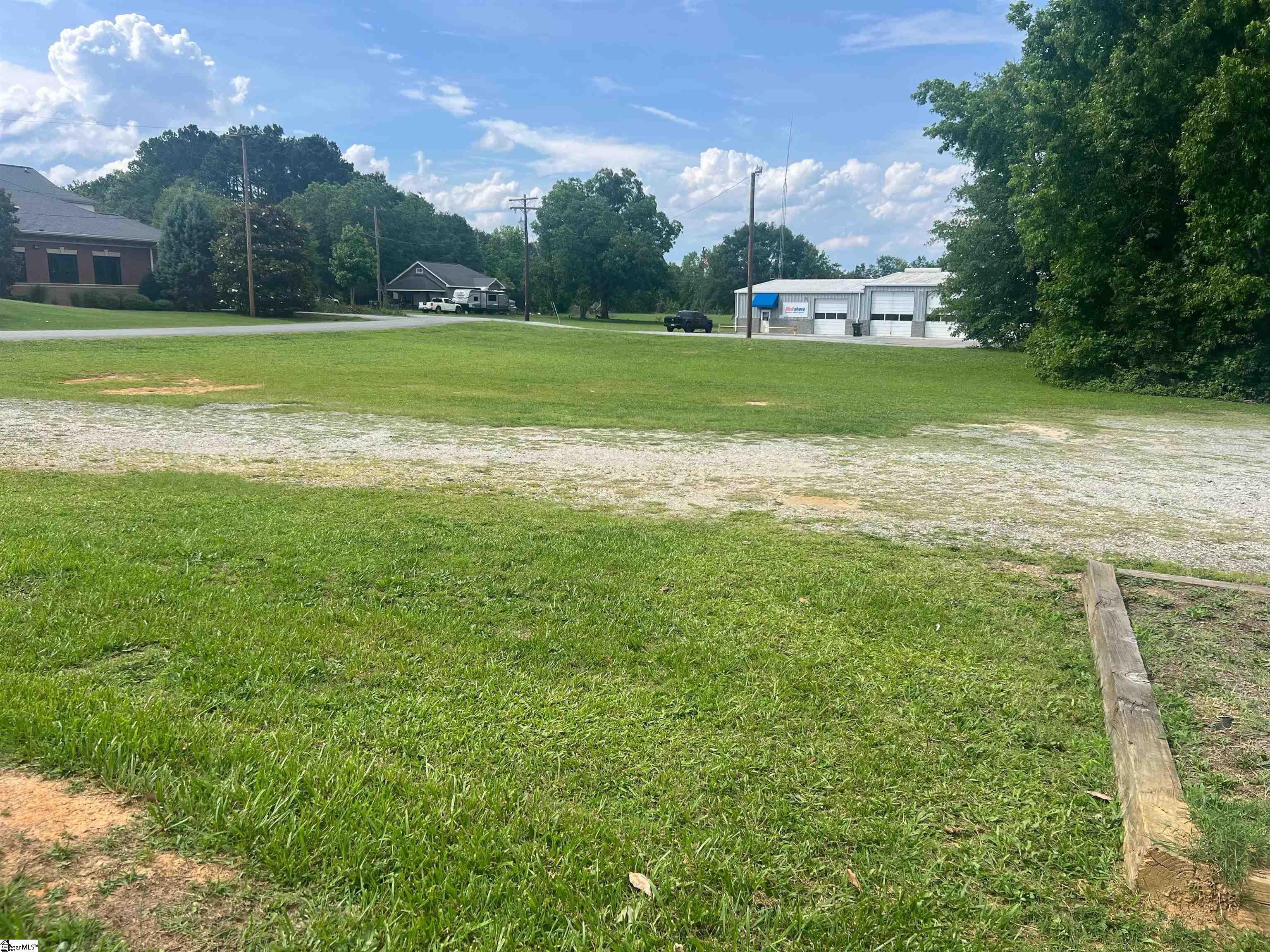 600 North Main Street Honea Path, SC 29654 - Photo 4 of 15