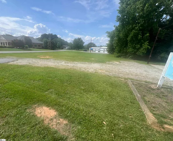 $159,000 | 600 North Main Street, Honea Path, SC 29654