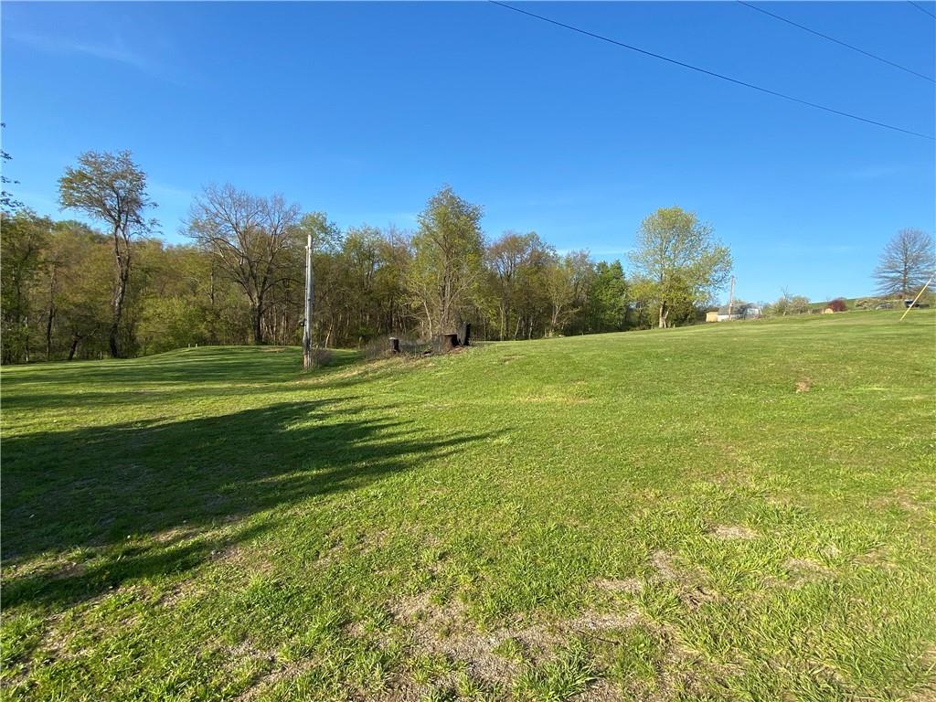 35-37 Gwen Haley Road Burgettstown, PA 15021 - Photo 2 of 7