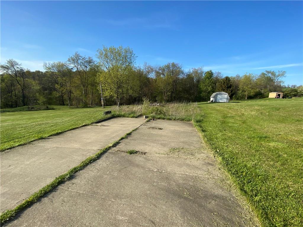 35-37 Gwen Haley Road Burgettstown, PA 15021 - Photo 3 of 7