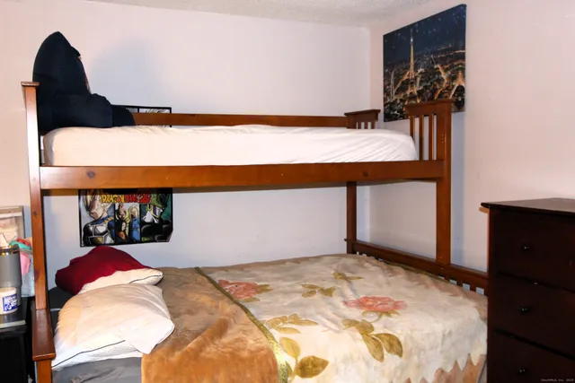 $230,000 | 40 South Street, Unit 25, Bristol, CT 06010