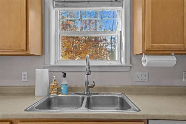 $444,000 | 43 Marion Avenue, Essex, VT 05452