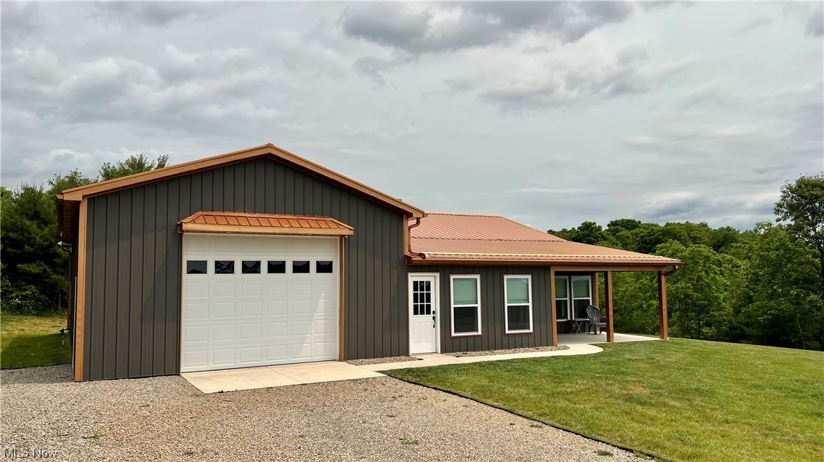 4985 Lewellyn Road Roseville, OH 43777 - Photo 4 of 27 Gallery Image 4