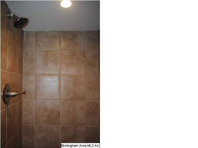 3337 Chartwell Road Hoover, AL 35226 - Photo 20 of 32