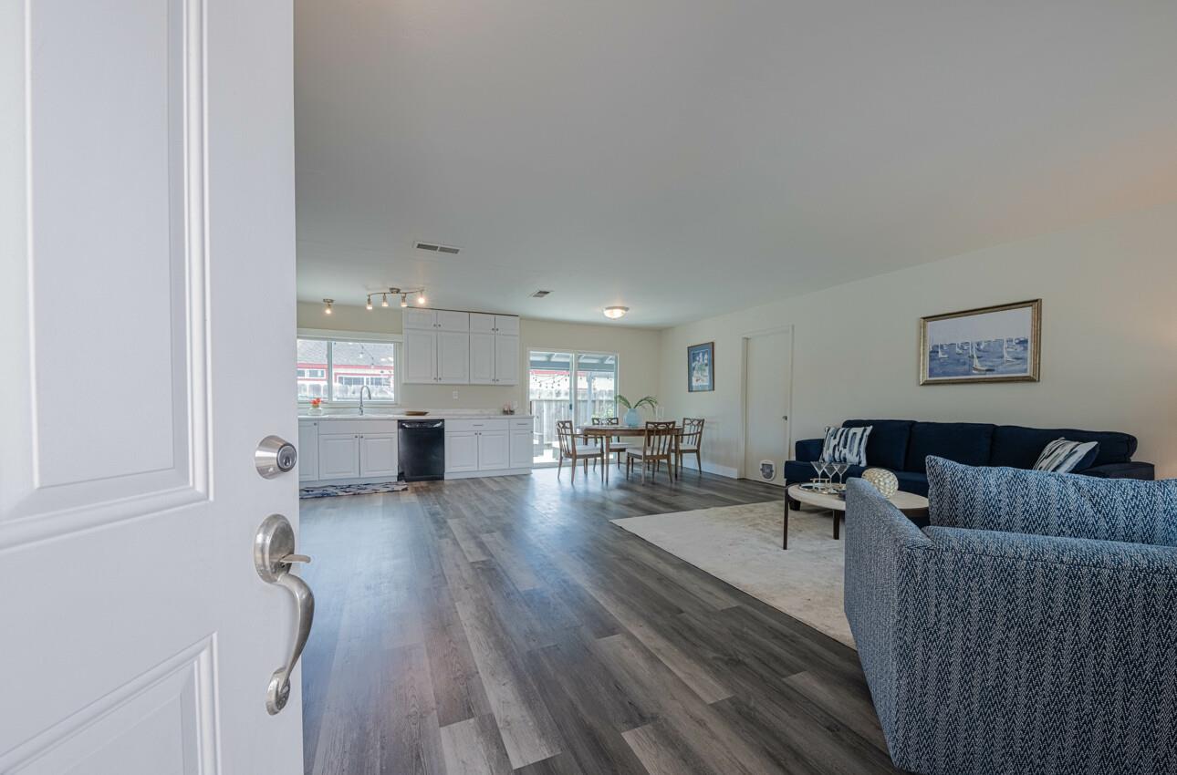 1676 Flores Street Seaside, CA 93955 - Photo 5 of 34