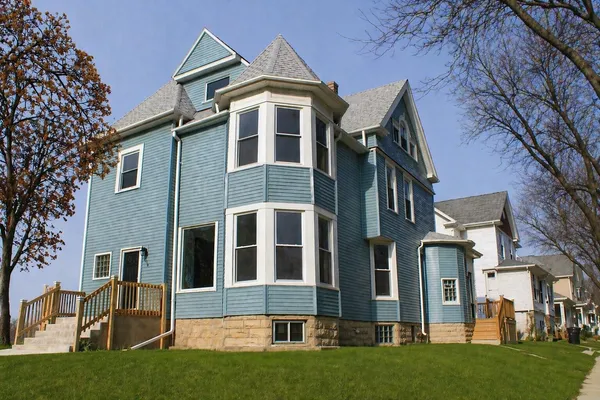 $299,000 | 604 North 30th Street, Milwaukee, WI 53208