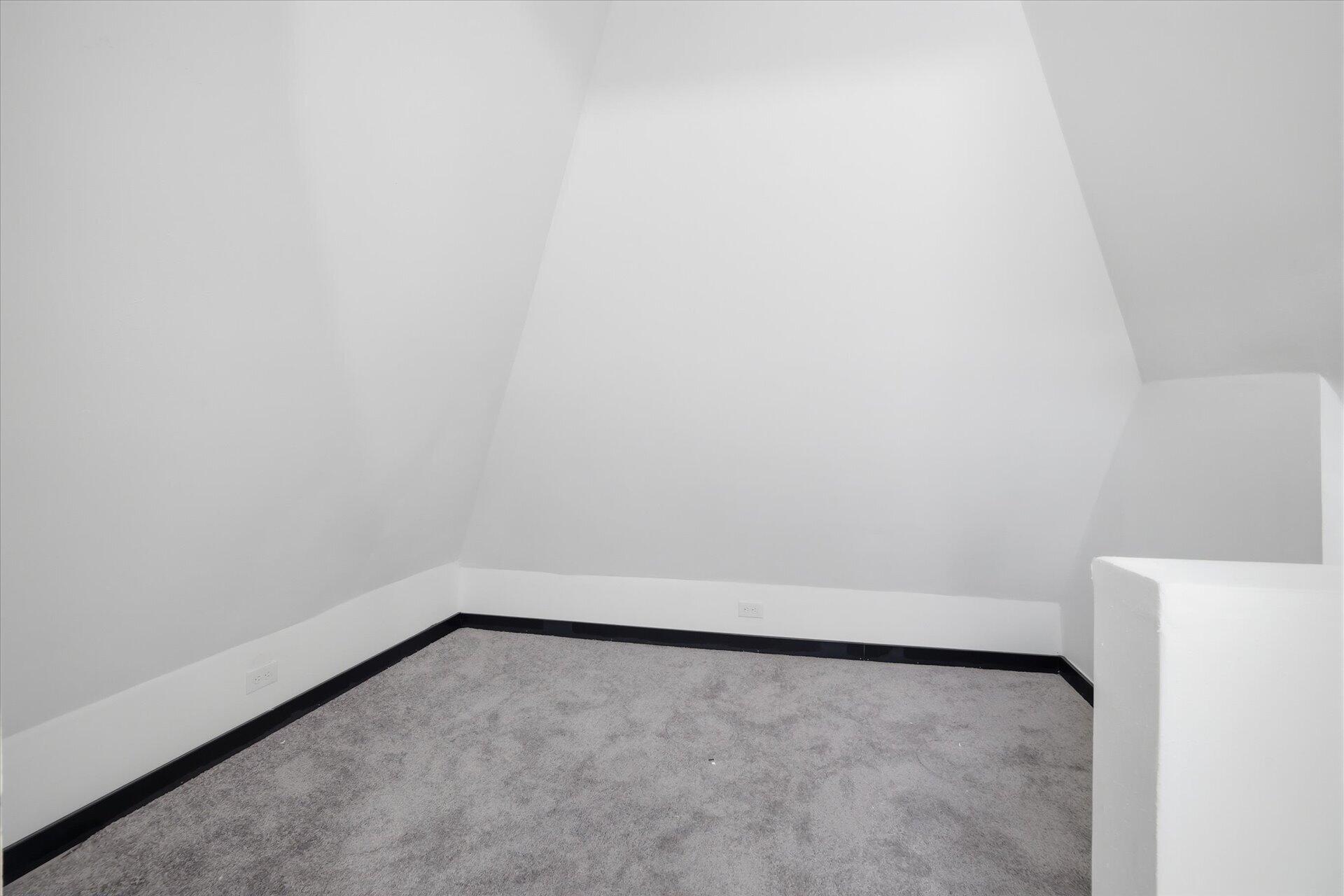 604 North 30th Street Milwaukee, WI 53208 - Photo 26 of 32 3rd Floor