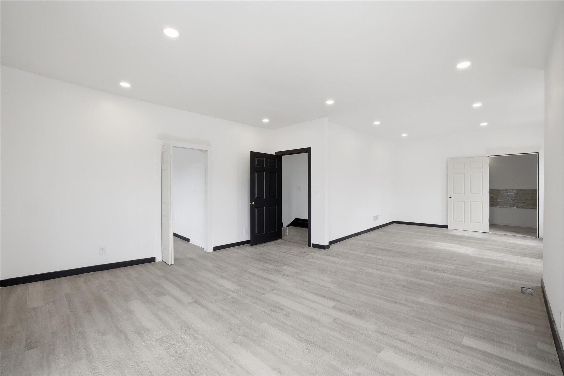 604 North 30th Street Milwaukee, WI 53208 - Photo 30 of 32 Finished Basement