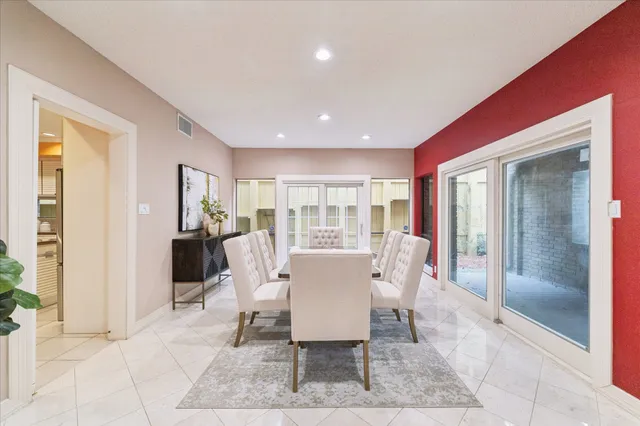 $650,000 | 5610 San Felipe Street, Houston, TX 77056