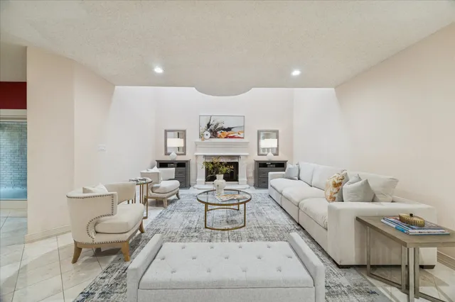 $650,000 | 5610 San Felipe Street, Houston, TX 77056