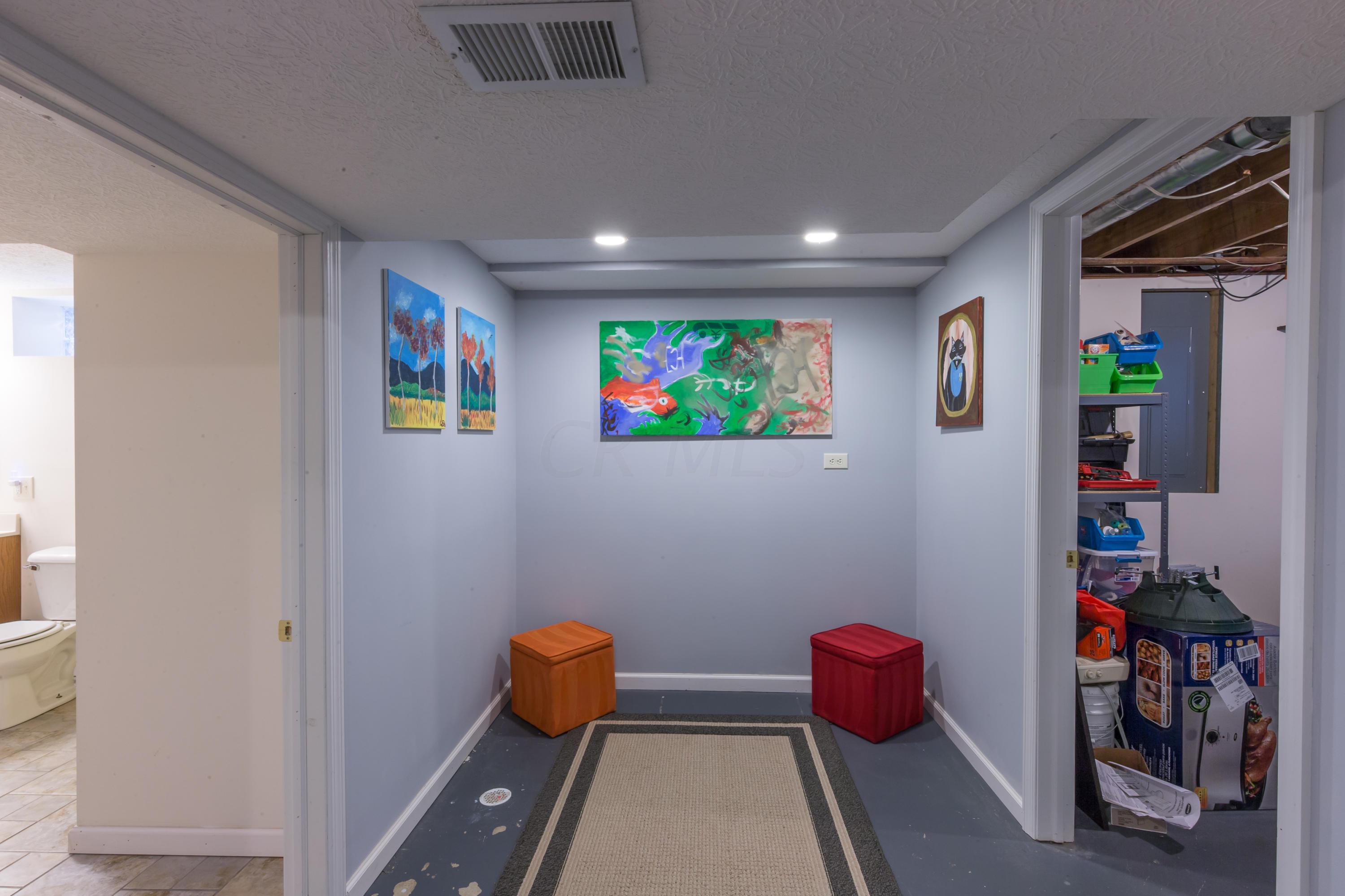 4456 Midvale Road Columbus, OH 43224 - Photo 48 of 56 Gallery Image 48