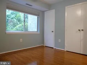 $1,925 | 5200 Crossfield Court, Unit 132, Rockville, MD 20852