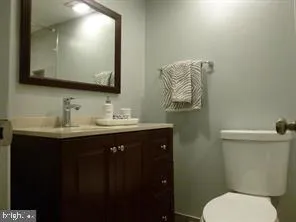 $1,925 | 5200 Crossfield Court, Unit 132, Rockville, MD 20852