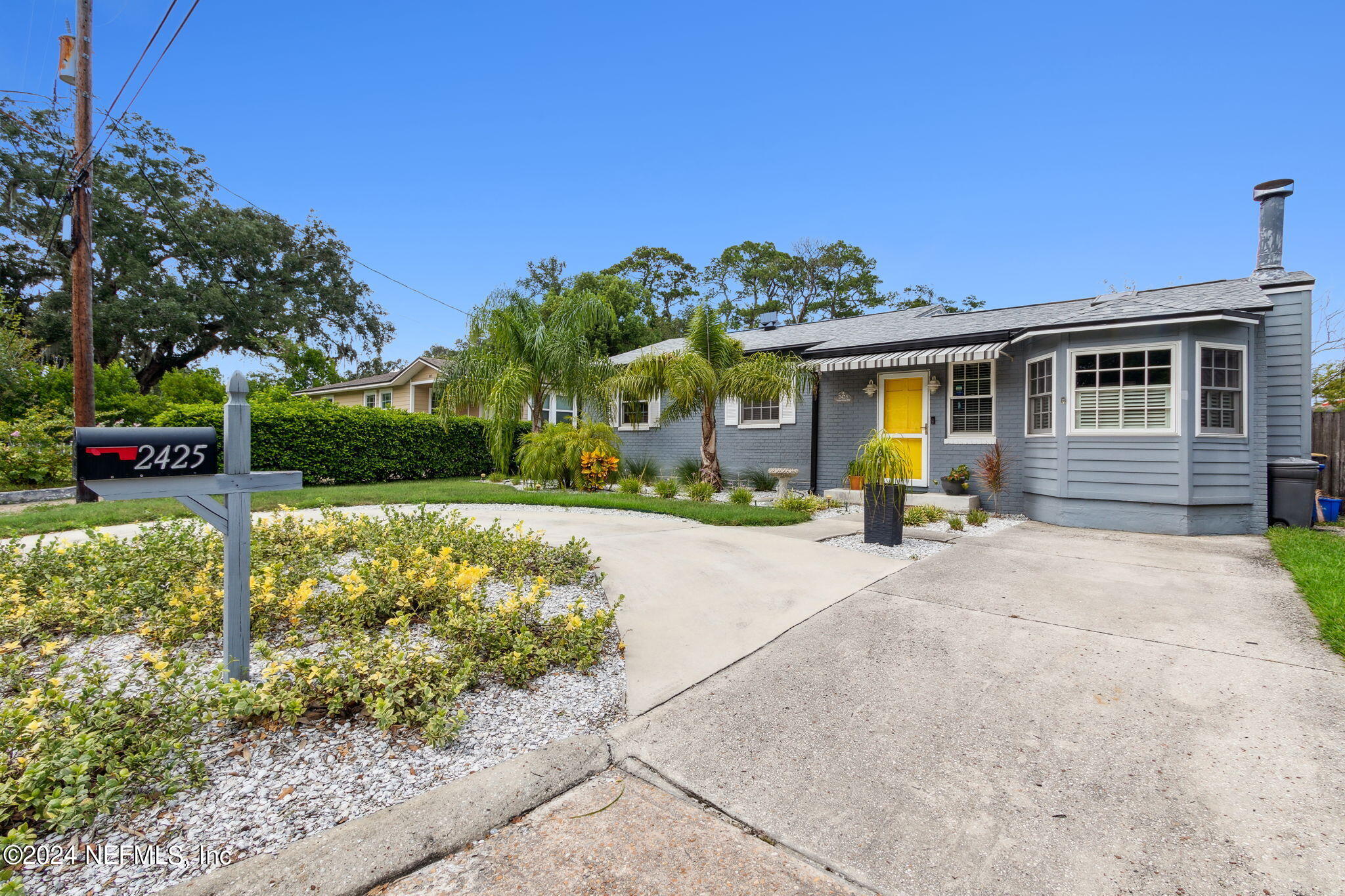 2425 Ridgewood Road Jacksonville, FL 32207 - Photo 1 of 40 Welcome Home