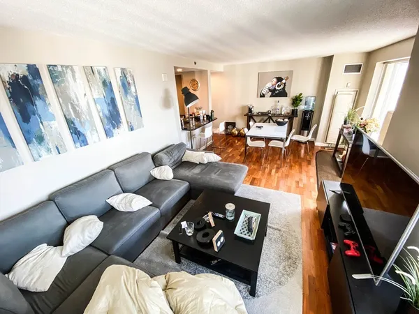 $4,850 | 10 Museum Way, Unit 1526, Cambridge, MA 02141