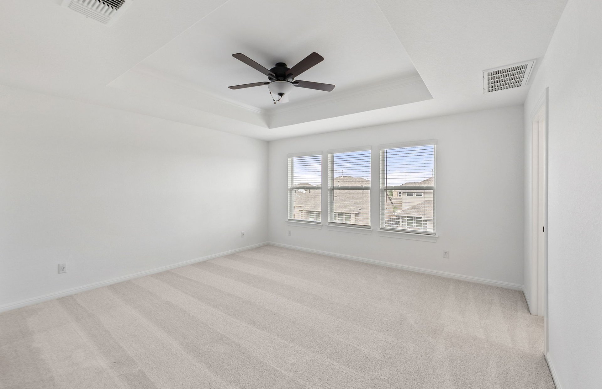 405 Foresail Road Leander, TX 78641 - Photo 9 of 26