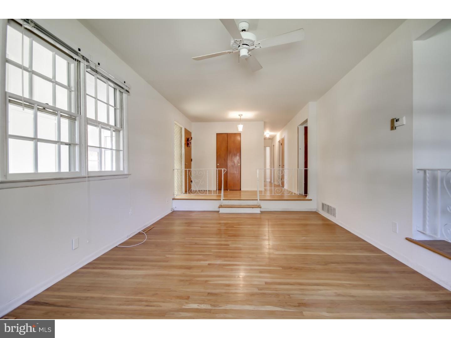 2303 Beverly Road Cinnaminson, NJ 08077 - Photo 8 of 24