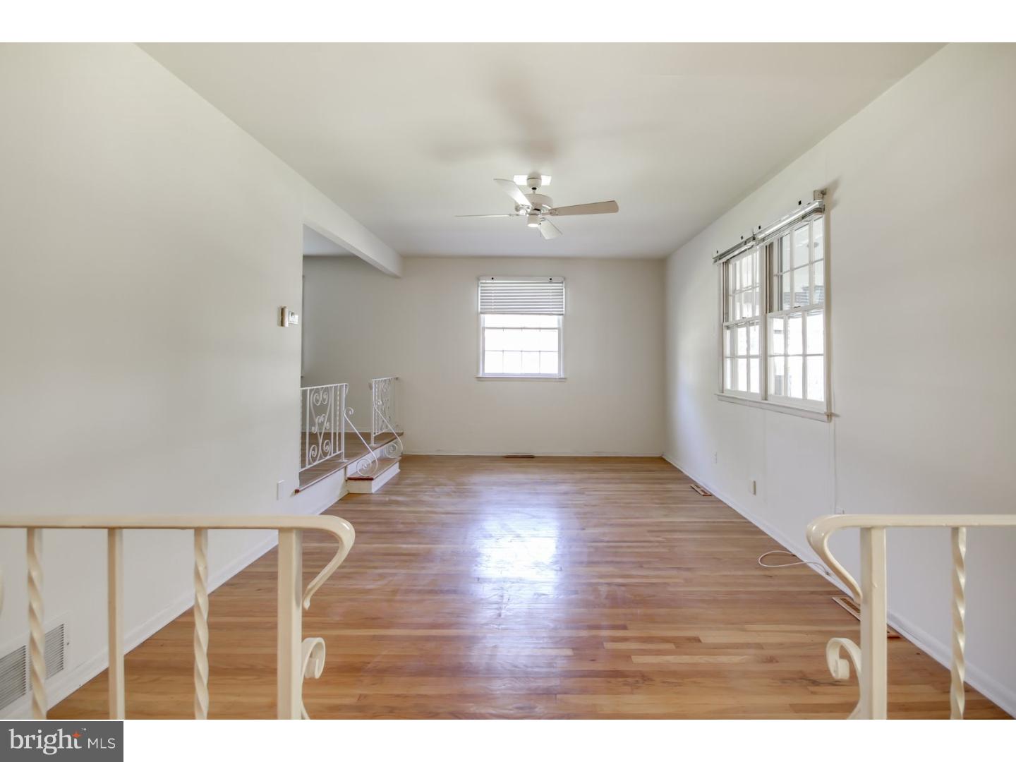 2303 Beverly Road Cinnaminson, NJ 08077 - Photo 9 of 24