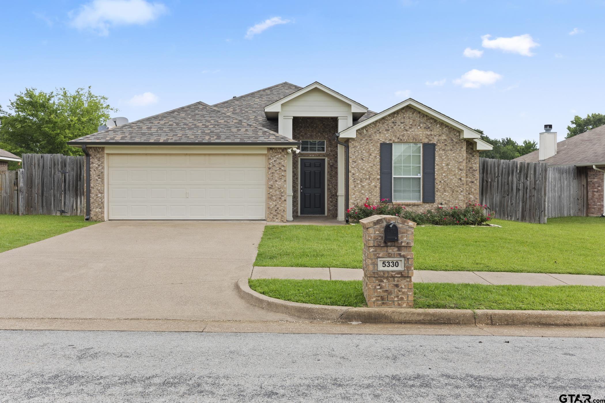 5330 Meadow Ridge Drive Flint, TX 75762 - Photo 1 of 16