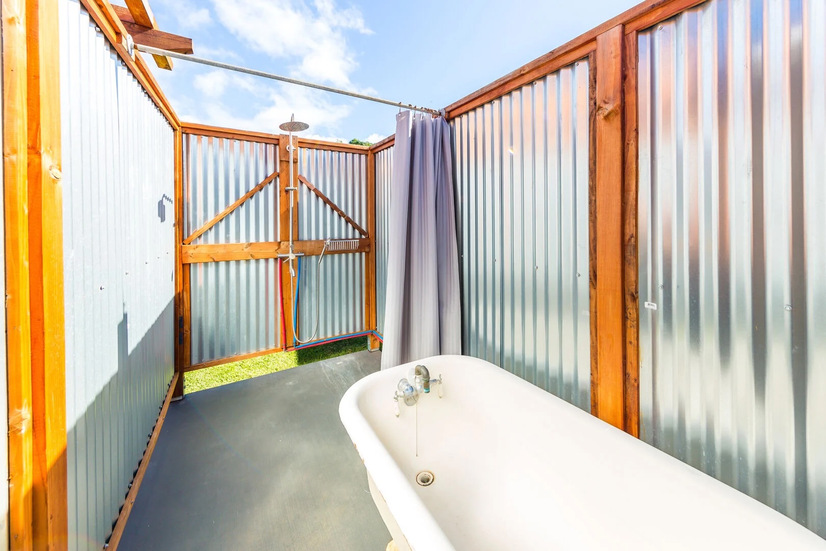 4462 Halepule Road Waimea, HI 96796 - Photo 8 of 11 a view of a balcony