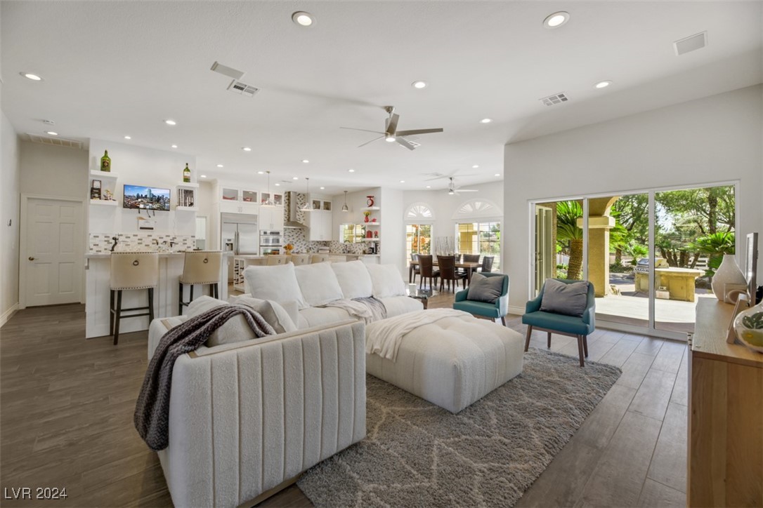 1243 Jessie Road Henderson, NV 89002 - Photo 10 of 56 Gallery Image 10
