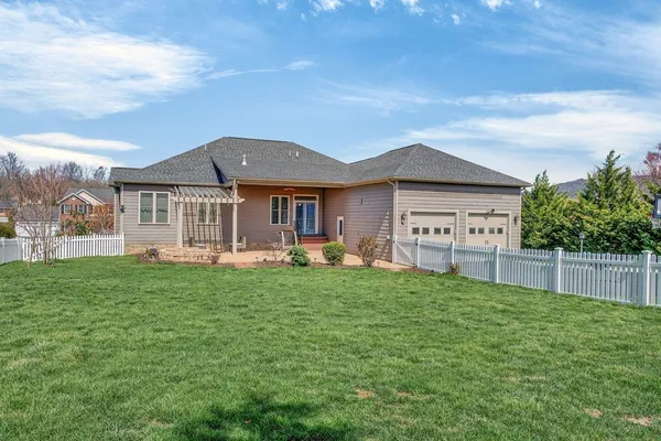 $865,000 | 2005 Marigold Circle, Harrisonburg, VA 22801
