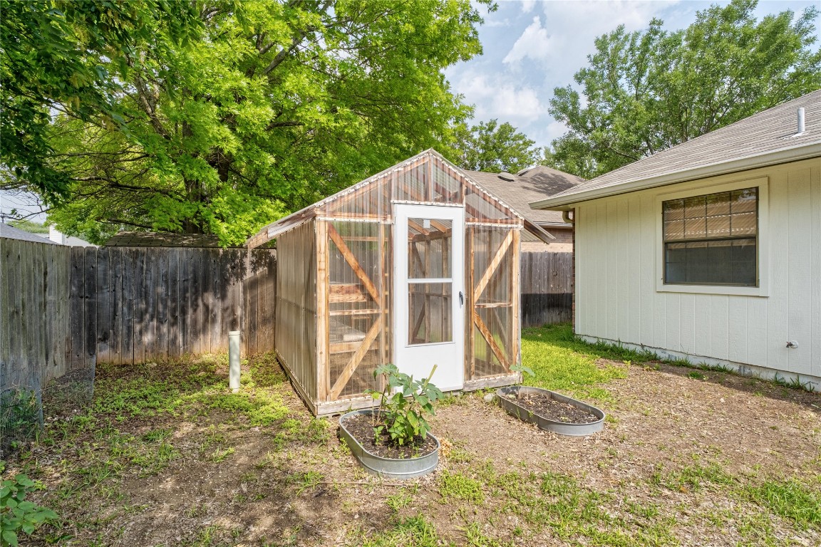 2317 Sycamore Trail Round Rock, TX 78664 - Photo 27 of 31