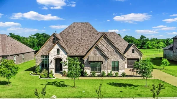 $850,000 | 804 Moses Drive, Heath, TX 75032