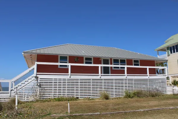 $1,199,000 | 719 Buck Street, St. George Island, FL 32328