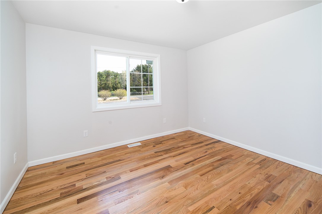 539 Angell Road Lincoln, RI 02865 - Photo 25 of 37 Gallery Image 25