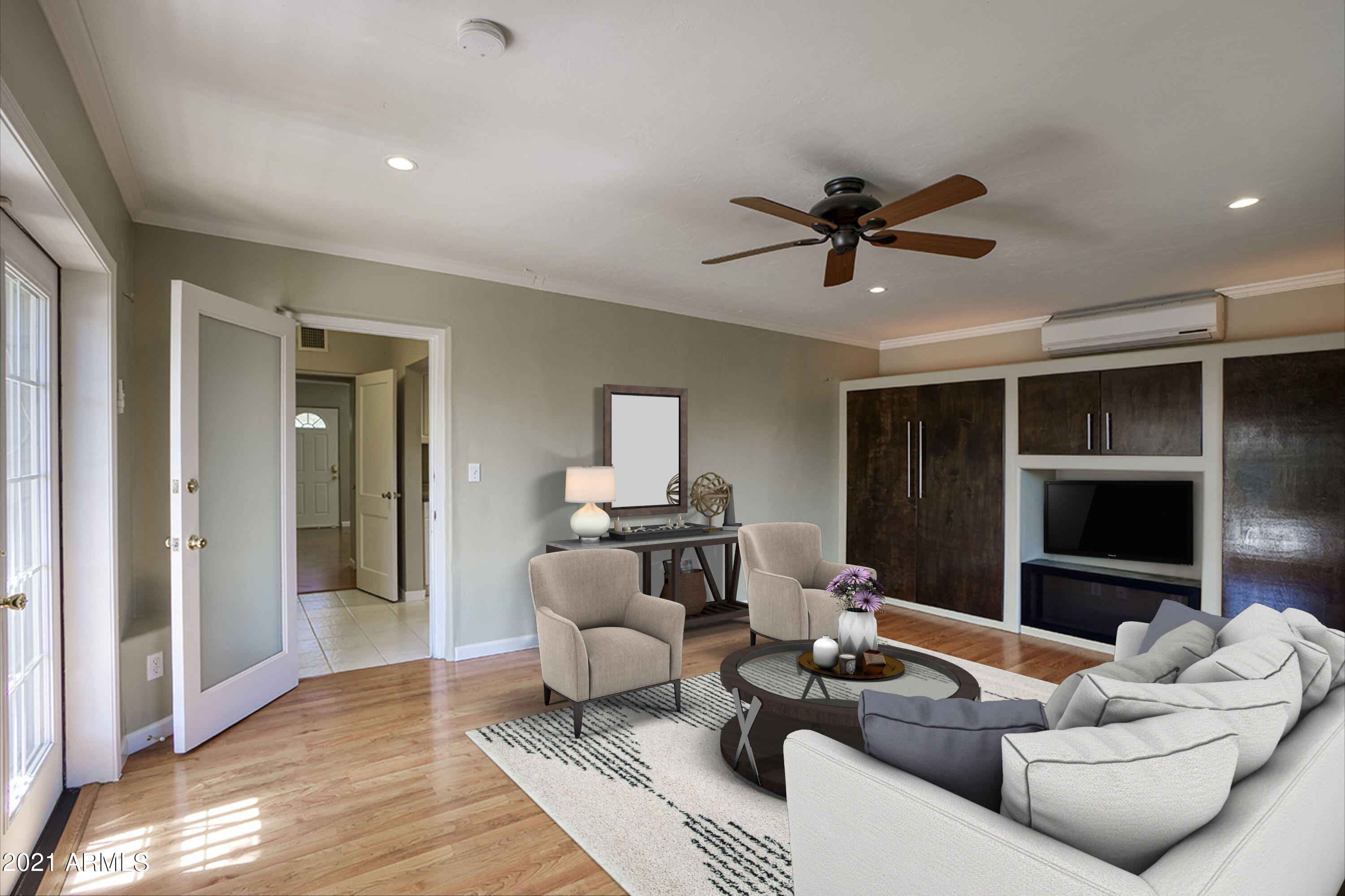 3530 East Piccadilly Road Phoenix, AZ 85018 - Photo 8 of 24 Back living room 2