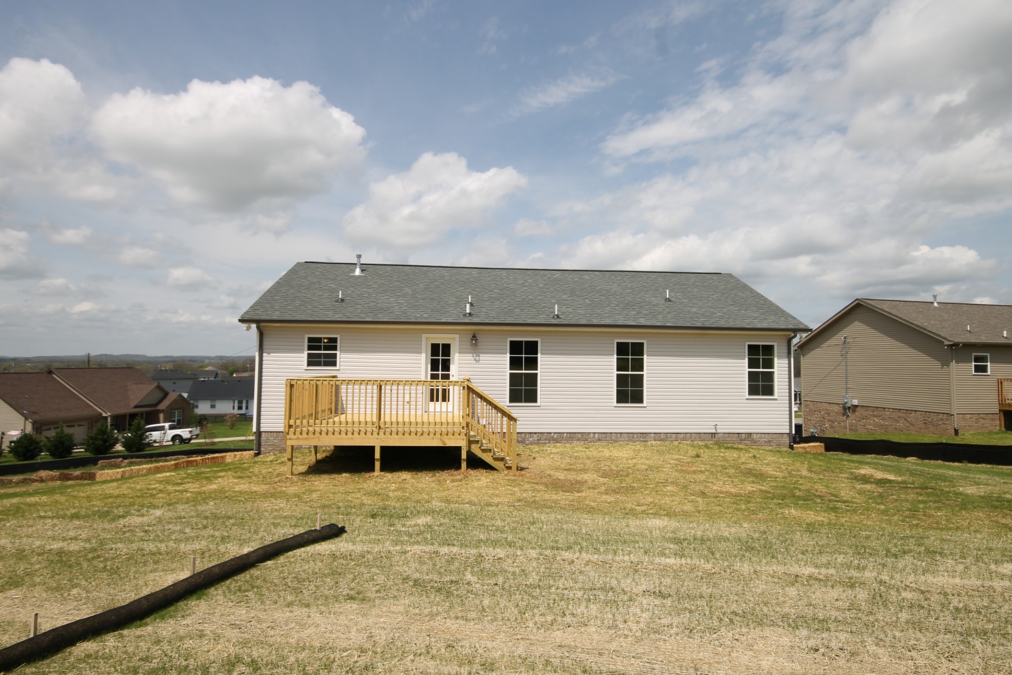 1611 Rugby Court Columbia, TN 38401 - Photo 4 of 28 Gallery Image 4