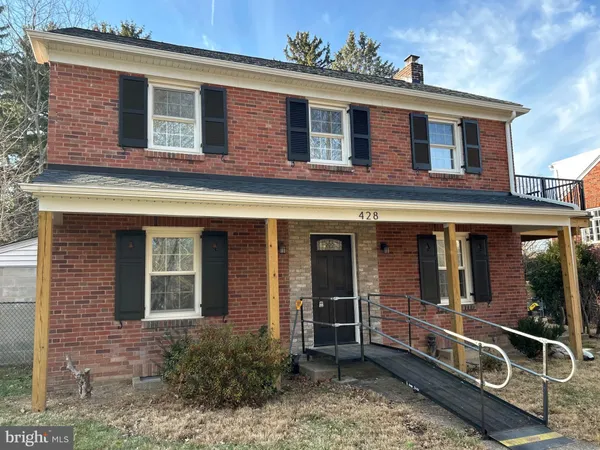$2,200 | 428 Park Terrace, Harrisburg, PA 17111