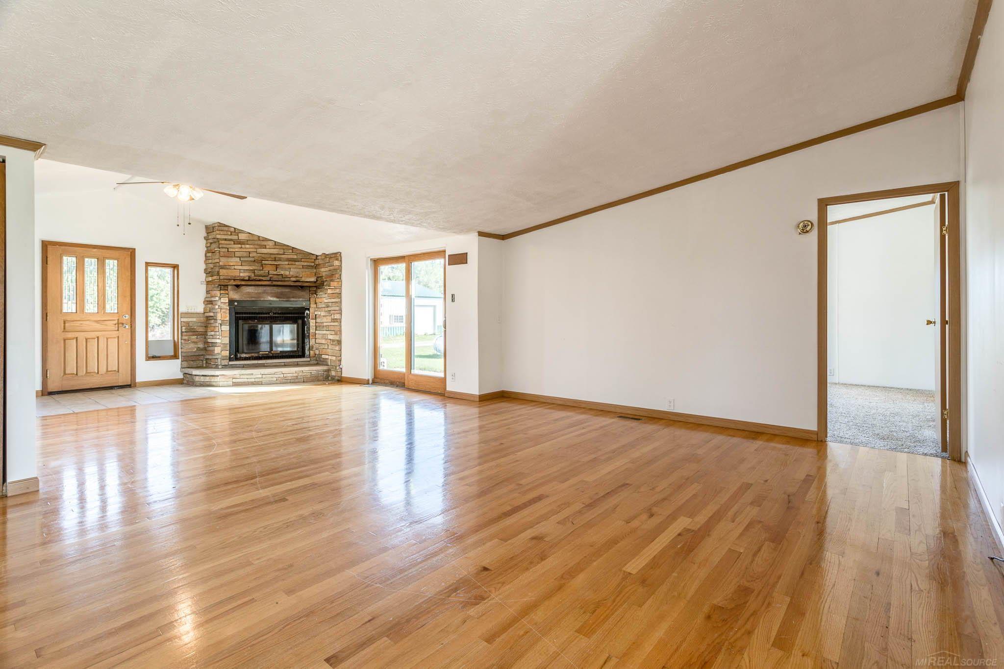 2595 State Applegate, MI 48401 - Photo 15 of 39