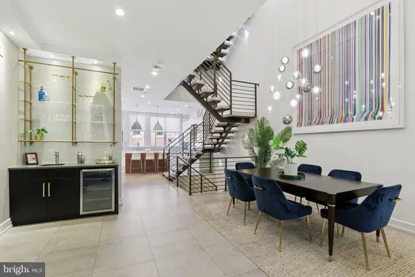 $3,390,000 | 207 South 22nd Street, Philadelphia, PA 19103