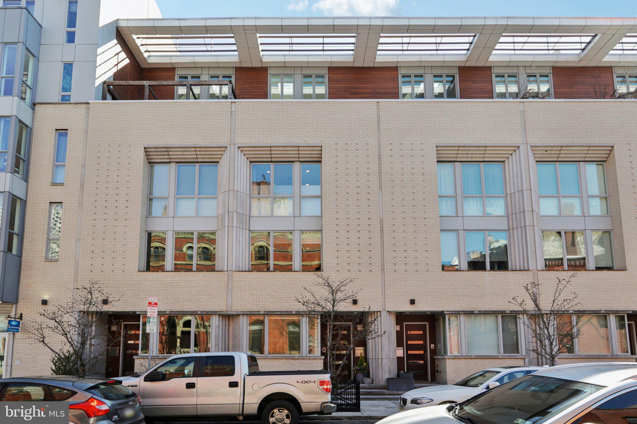 207 South 22nd Street Philadelphia, PA 19103 - Photo 3 of 72