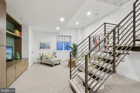 $3,250,000 | 207 South 22nd Street, Philadelphia, PA 19103
