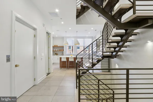 $3,390,000 | 207 South 22nd Street, Philadelphia, PA 19103