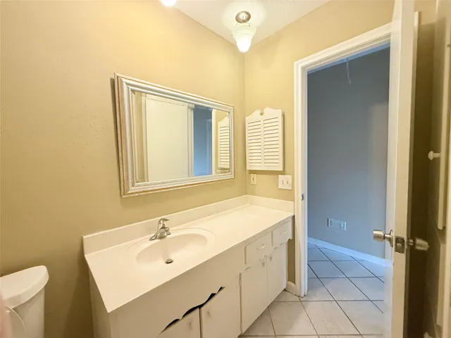 $2,195 | 9231 Stroud Drive, Houston, TX 77036