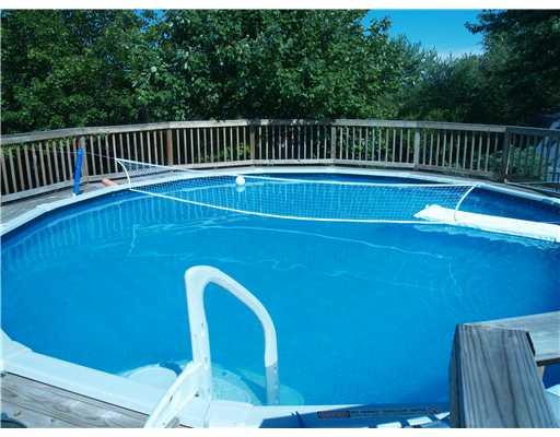 470 Center Grange Road Monaca, PA 15061 - Photo 16 of 18 Swimming Pool/Hot Tub/Sauna.