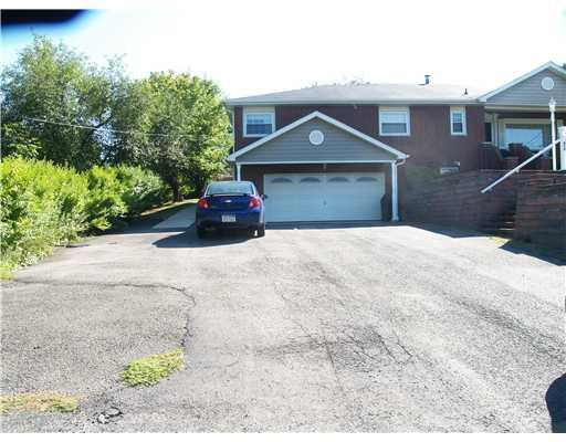 470 Center Grange Road Monaca, PA 15061 - Photo 18 of 18 Parking Lot/Garage.
