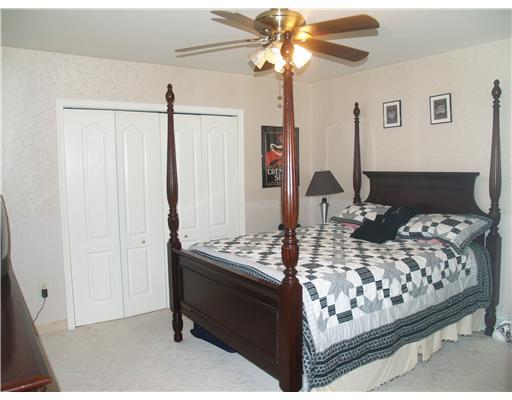 470 Center Grange Road Monaca, PA 15061 - Photo 7 of 18 Master Bedroom.
