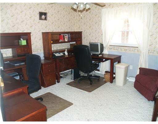470 Center Grange Road Monaca, PA 15061 - Photo 10 of 18 Bedroom.