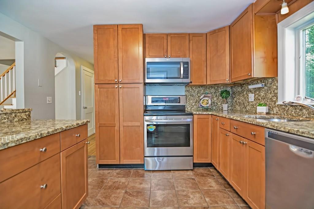 14 Carter Road Westminster, MA 01473 - Photo 9 of 42