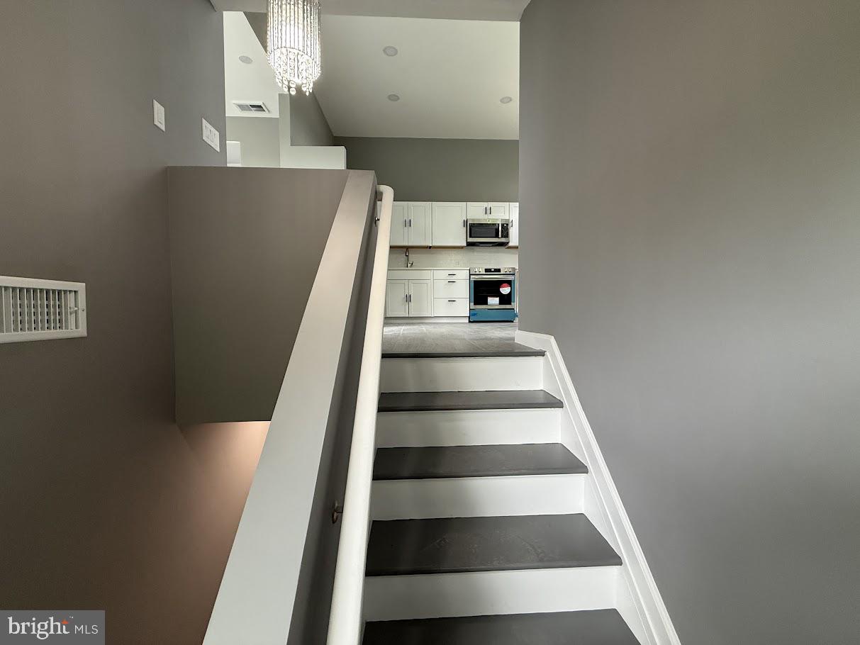 178 Crosswicks Road Bordentown, NJ 08505 - Photo 12 of 23