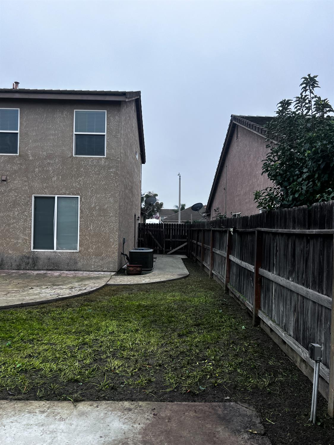 1950 West Rio Hondo Way Hanford, CA 93230 - Photo 30 of 56