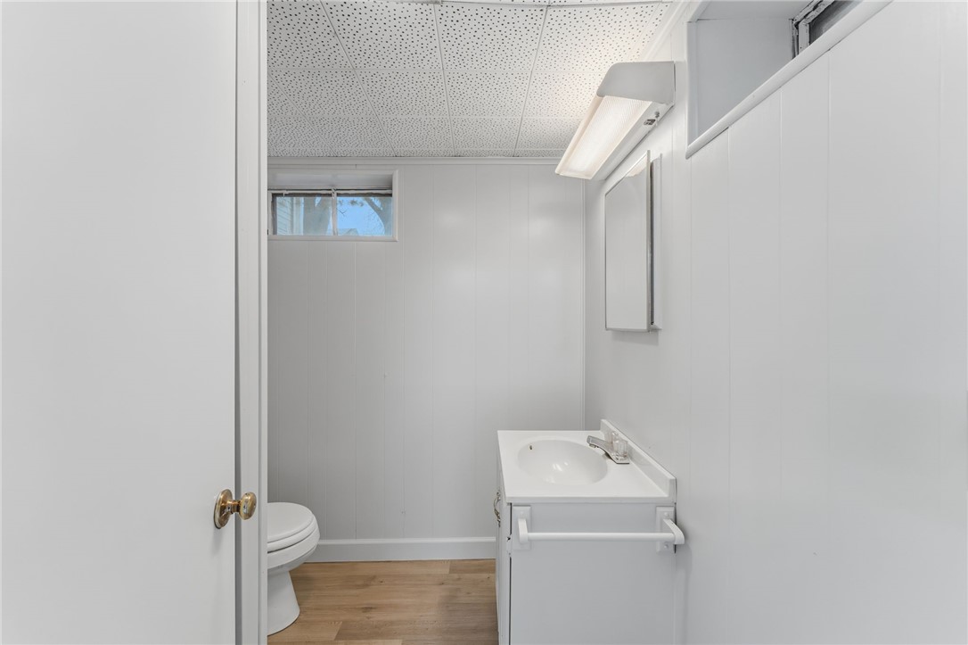 21 Webb Street Providence, RI 02908 - Photo 33 of 38