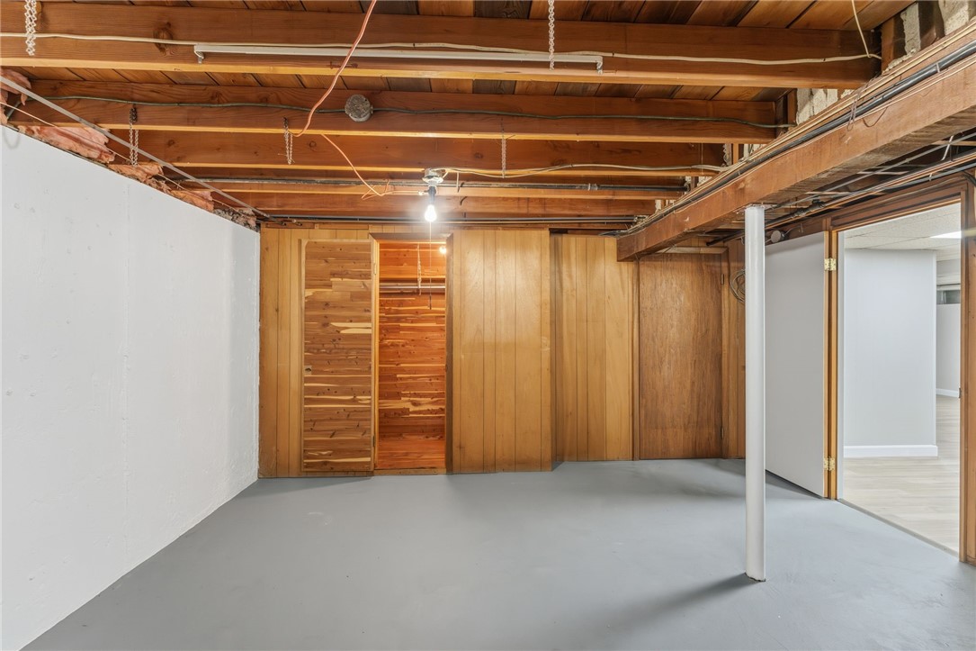 21 Webb Street Providence, RI 02908 - Photo 36 of 38