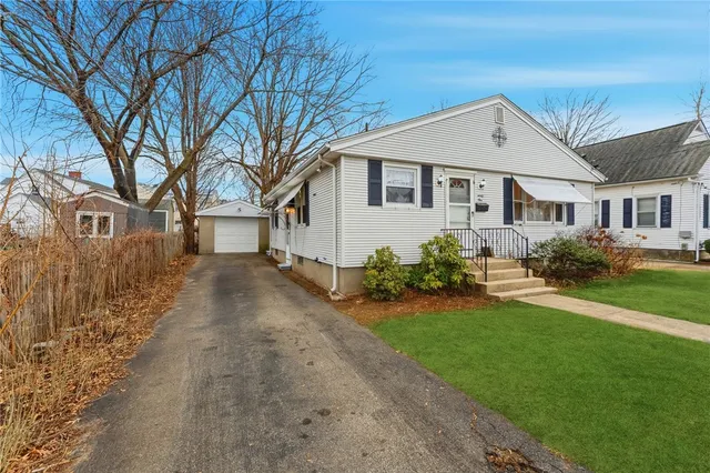 $419,900 | 21 Webb Street, Providence, RI 02908